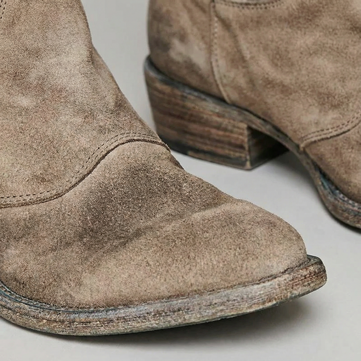 Giada | Western Ankle Boots in Suede