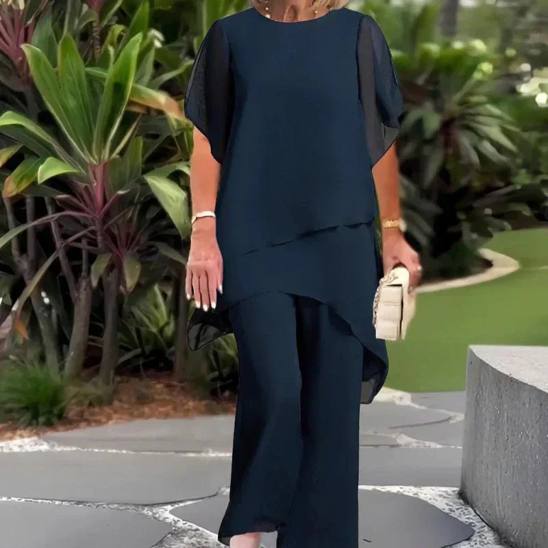 Linda | Suit with draped palazzo pants