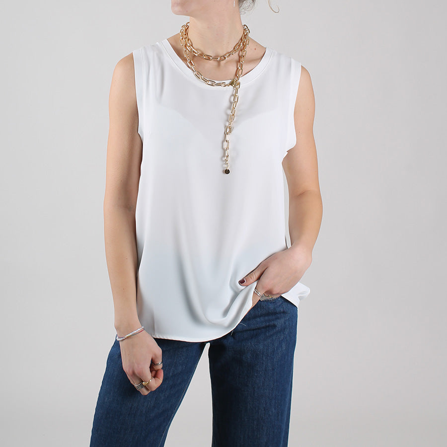 Lui | Fluid Wide-Strap Top